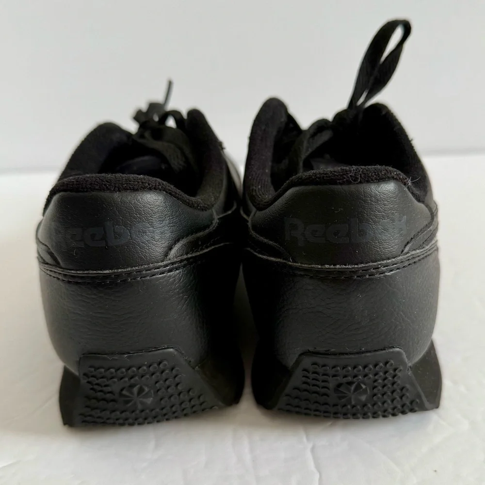 Reebok Black Athletic Sneakers with Cushioned Sole